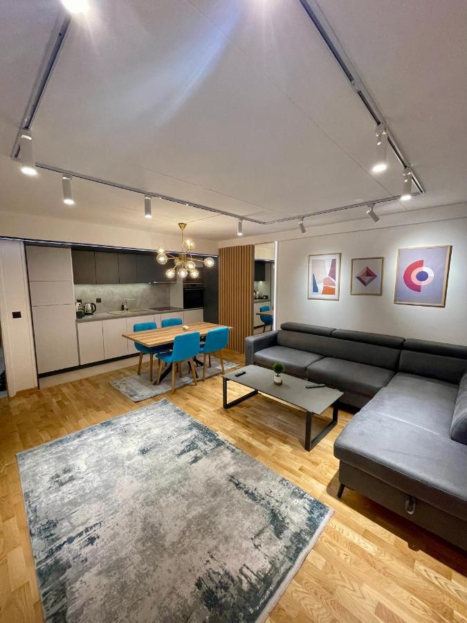 New Concept Included Garage Apartment Sarajevo Exterior photo
